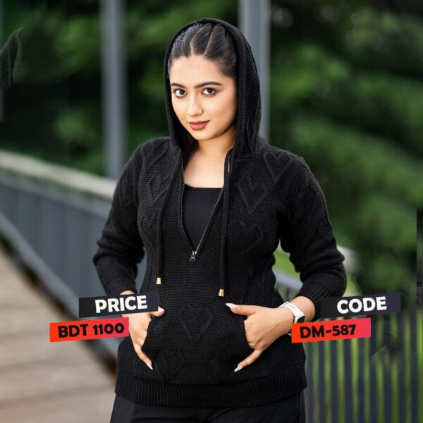 Stylish Black Winter Knit Hoodie for Women